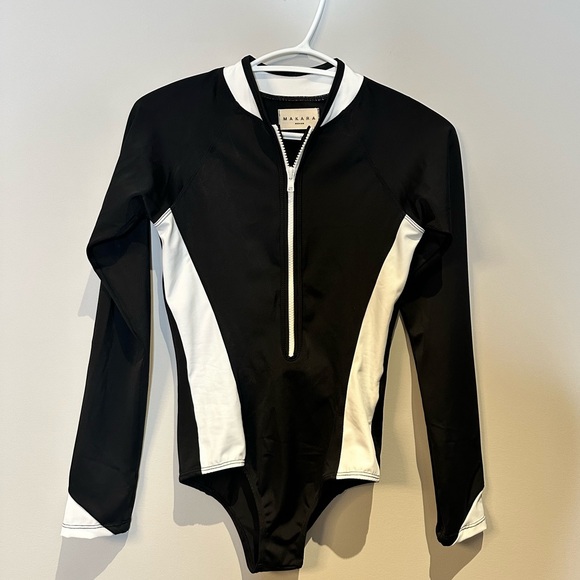 Makara Wear Surfsuit - Picture 9 of 10